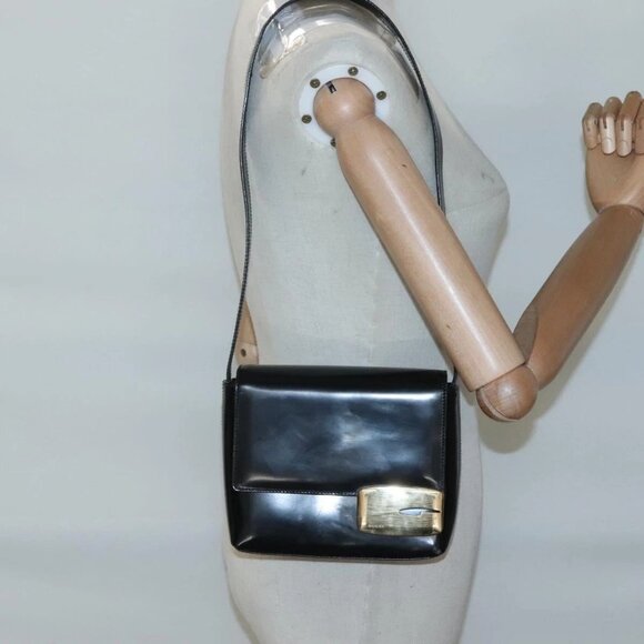 GUCCI Shoulder Bag Enamel Black Gold - Picture 1 of 16